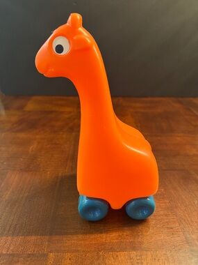 Vintage Little Tikes Giraffe on Wheels 9" tall Kids Toy